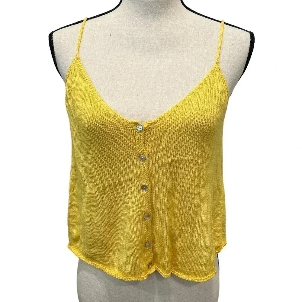 Embossed top